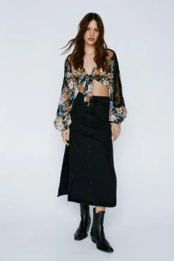 Alternative view of Floral Chiffon Lace Trim Tie Front Top