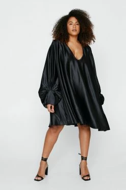 Plus Size Satin Batwing Swing Mini Dress 13 Plus Size Satin Batwing Swing Mini Dress -Nasty Gal Sales Store Sales womens black plus size satin batwing swing mini dress 3