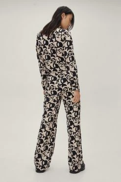 Retro Floral Print Flare -Nasty Gal Sales Store Sales womens black retro floral print flare 2