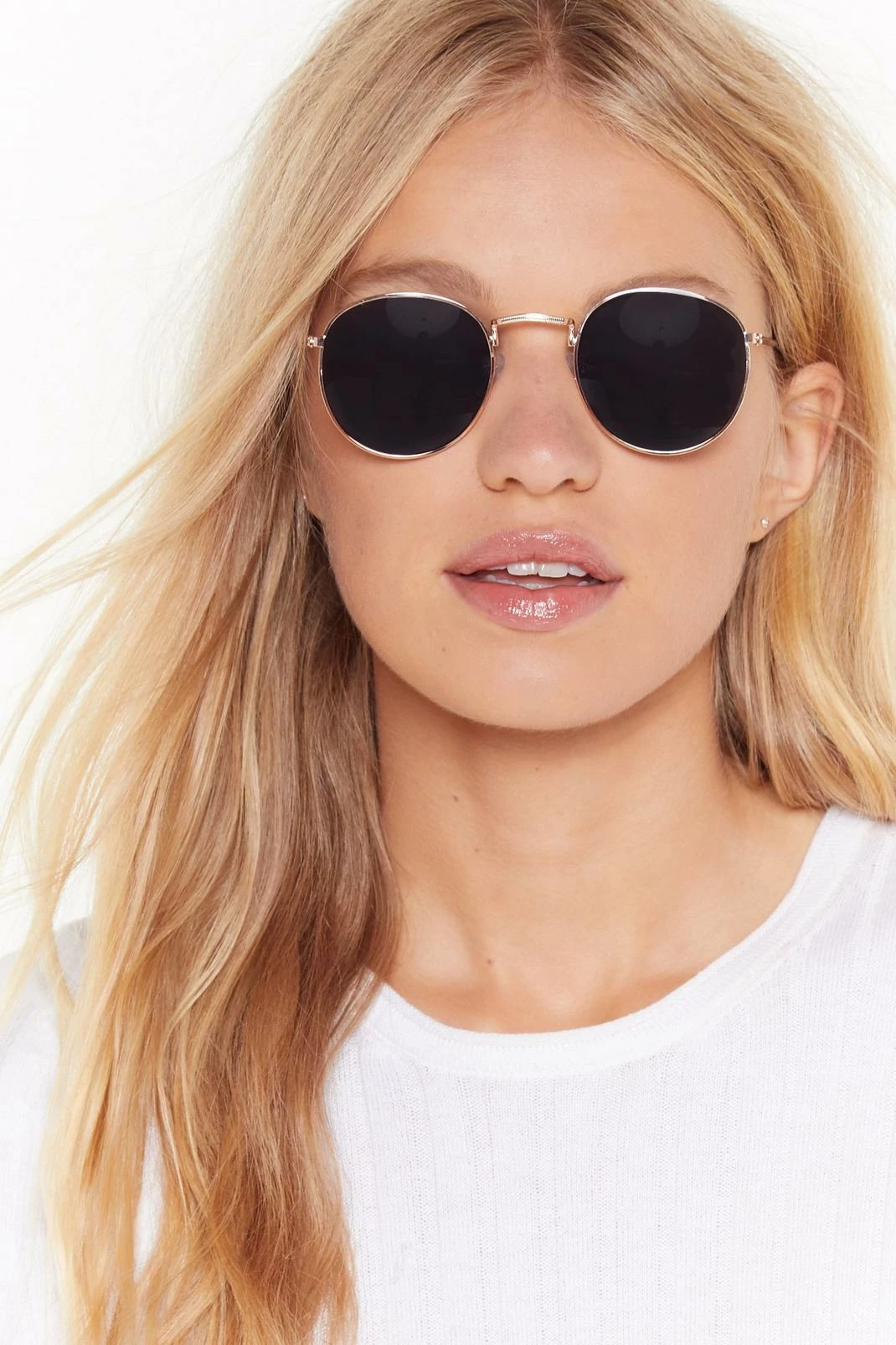 Round Tinted Sunglasses 1 Round Tinted Sunglasses