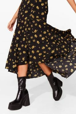 Square It's At Faux Leather Chunky Platform Boots