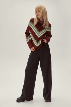 Tailored Pleated Wide Leg Pants
