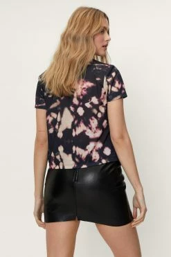 Tie Dye Cropped Short Sleeve T-Shirt 9 Tie Dye Cropped Short Sleeve T-Shirt -Nasty Gal Sales Store Sales womens black tie dye cropped short sleeve t shirt 2
