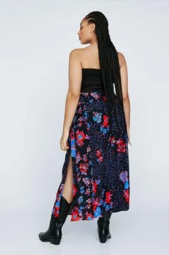 Plus Size Floral Split Midi Skirt 6 Plus Size Floral Split Midi Skirt -Nasty Gal Sales Store Sales womens blue plus size floral split midi skirt 2