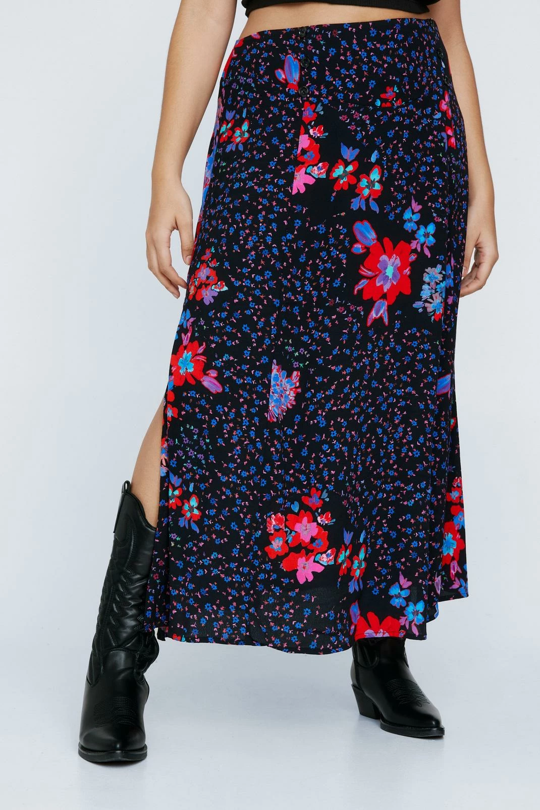 Plus Size Floral Split Midi Skirt 4 Plus Size Floral Split Midi Skirt - Image 4
