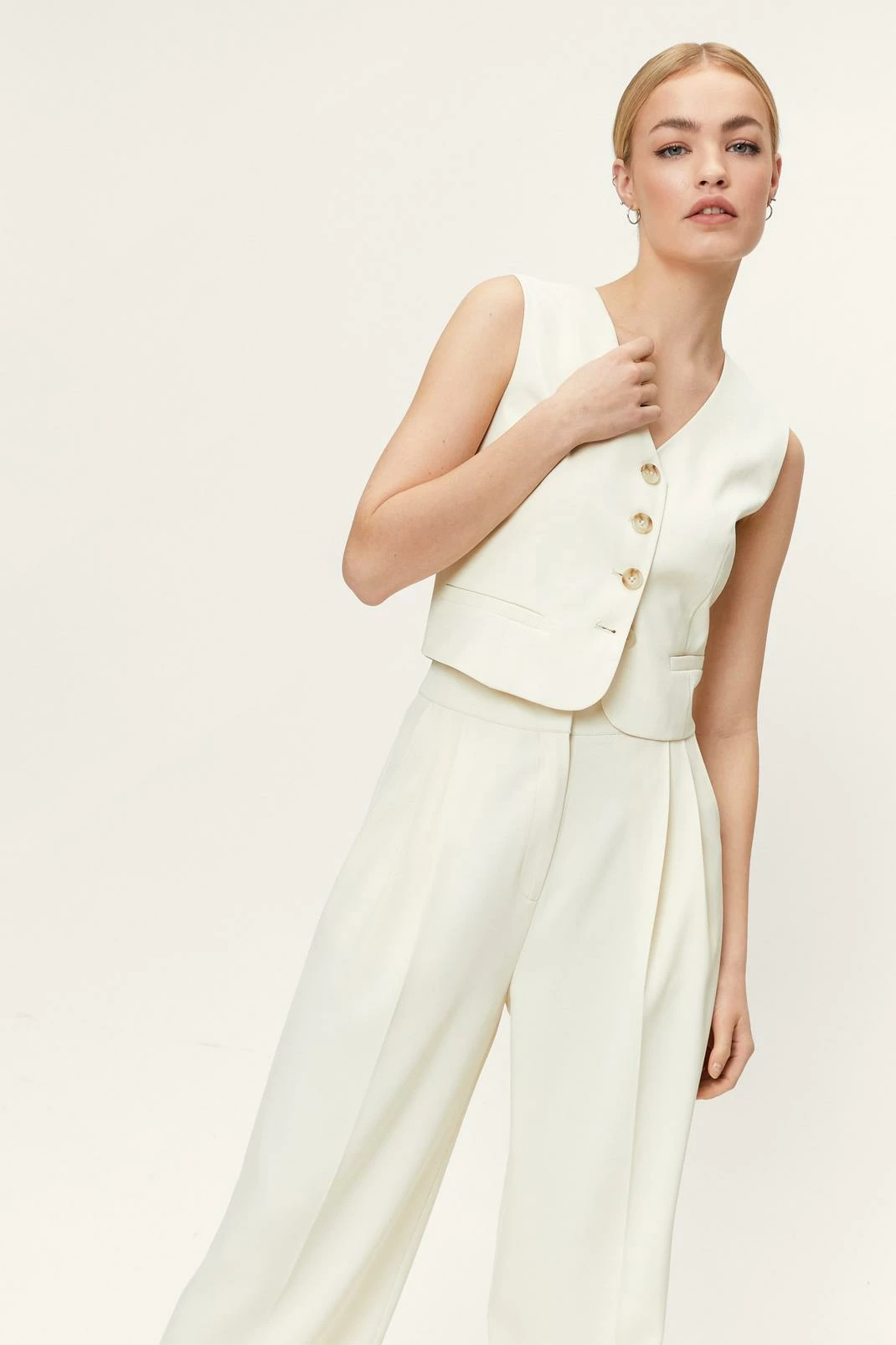 Cropped Tailored Single Breasted Vest 5 Cropped Tailored Single Breasted Vest - Image 5