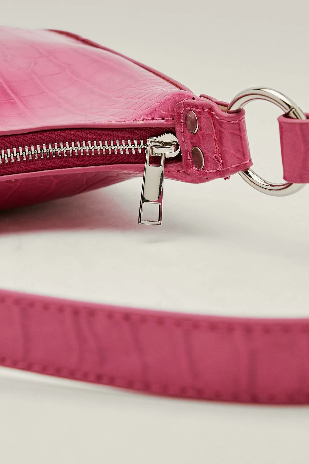 Faux Leather Croc Structured Shoulder Bag 3 Faux Leather Croc Structured Shoulder Bag - Image 3