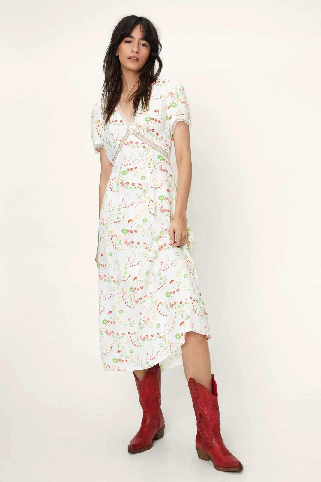 Floral Print Lace Trim Tea Dress 4 Floral Print Lace Trim Tea Dress - Image 4