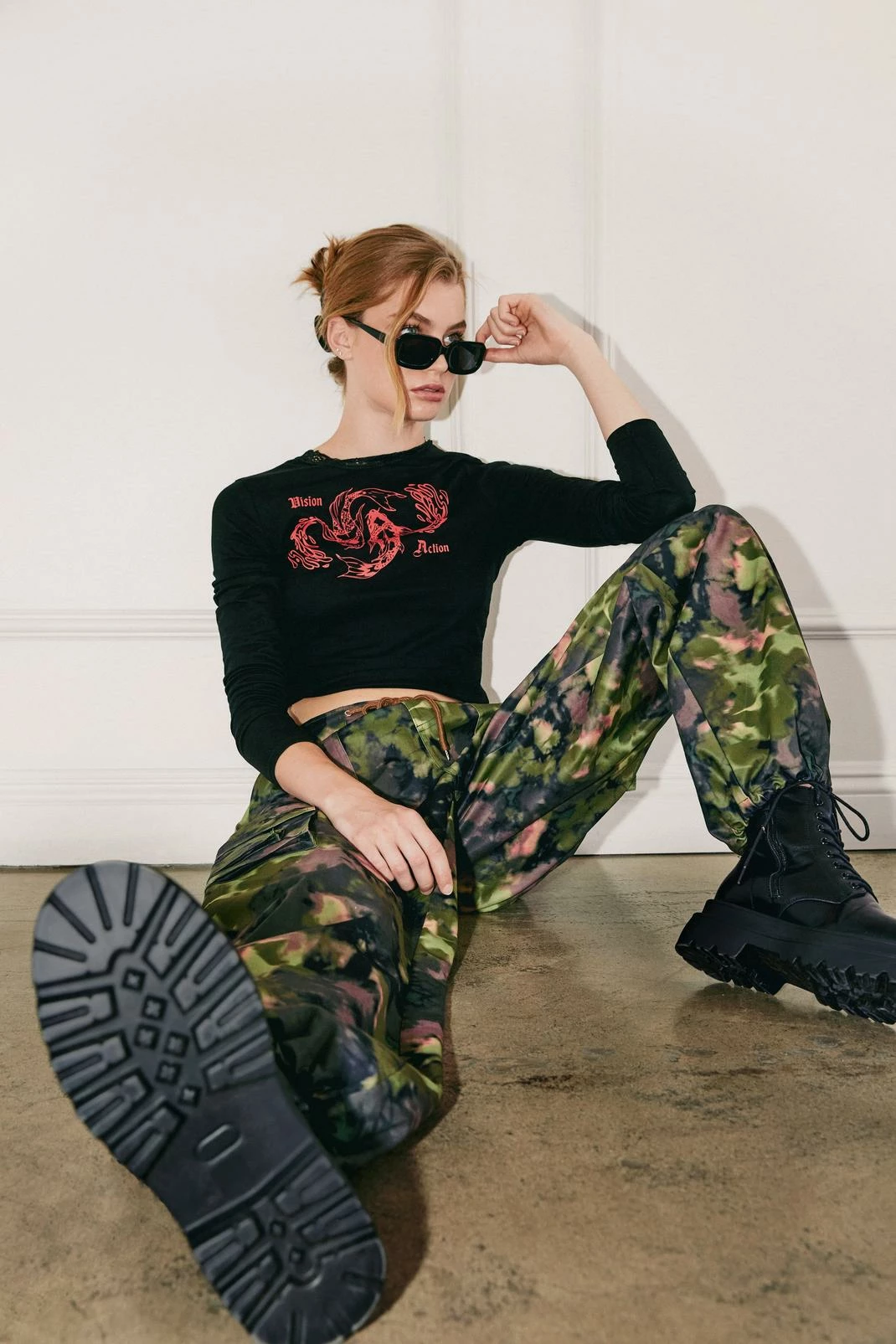 Abstract Camo Print Wide Leg Cargo Pants 4 Abstract Camo Print Wide Leg Cargo Pants - Image 4