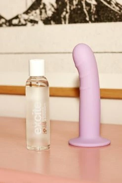 Alternative view of Slide Me Wild Dildo And Flavoured Lube Set