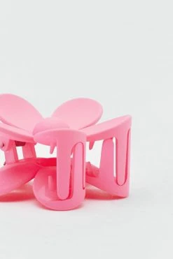 Flower Shape Large Hair Clip -Nasty Gal Sales Store Sales womens pink flower shape large hair clip 2