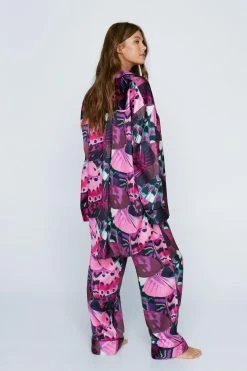 Alternative view of Satin Butterfly Print Oversized Pajama Pants Set