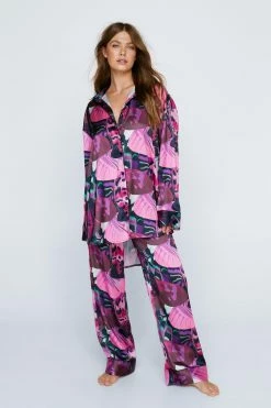 Satin Butterfly Print Oversized Pajama Pants Set -Nasty Gal Sales Store Sales womens purple satin butterfly print oversized pajama pants set 3