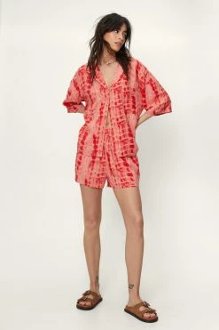 Tie Dye Short Sleeve Resort Shirt