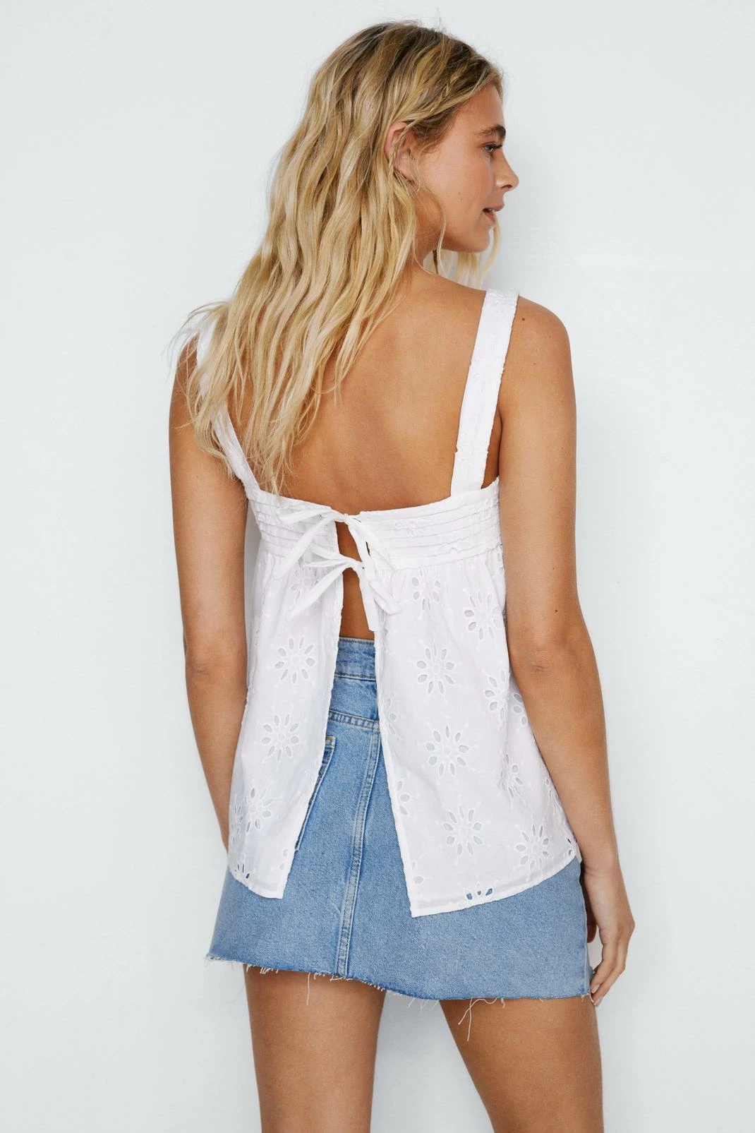 Broderie Anglaise Strappy Cami Top 6 Broderie Anglaise Strappy Cami Top - Image 6
